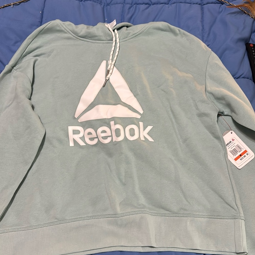 Reebok hoodie size medium